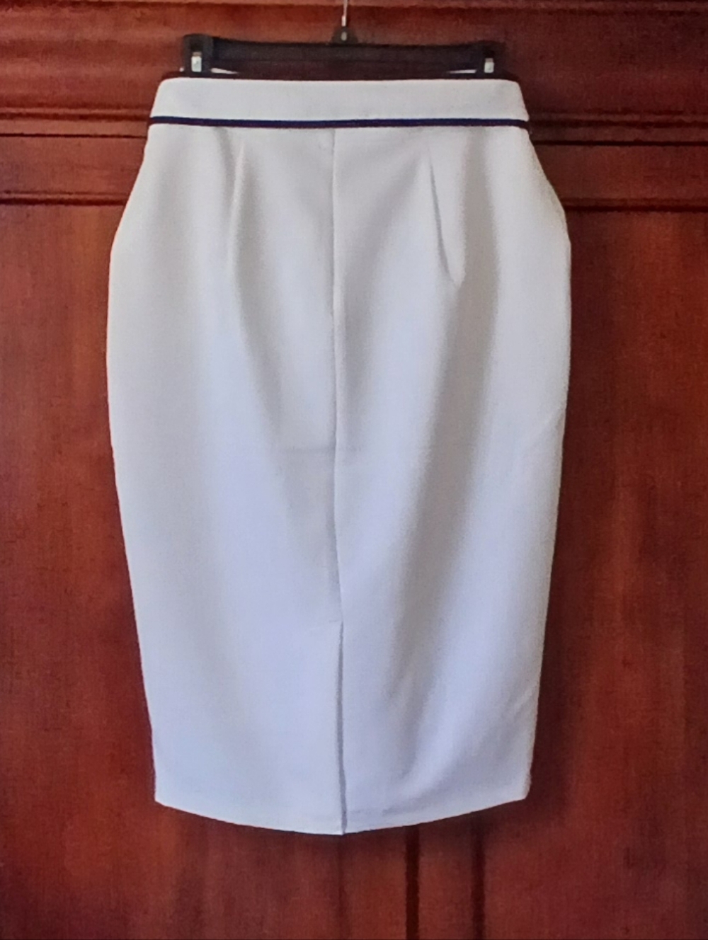 White Pencil Skirt with Black Trim and Self-Tie Belt - Picture 3 of 3